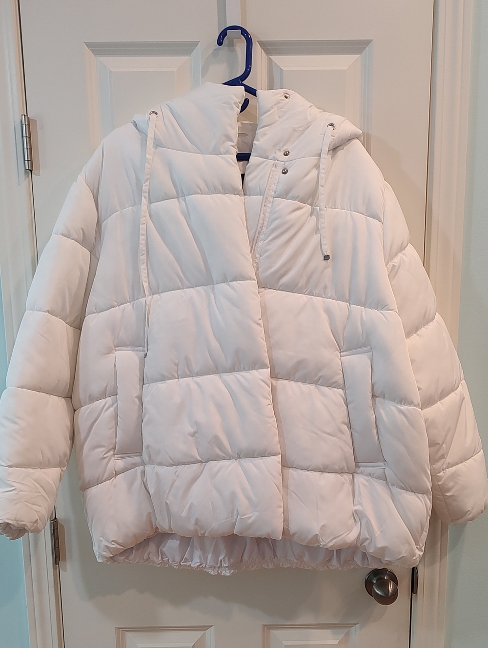 Steve Madden Women's Puffer Jacket White Size 2X Like New